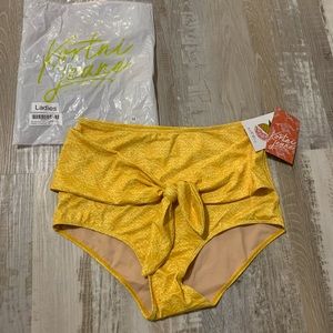 Kortni Jeane tie-up front swim bottoms medium